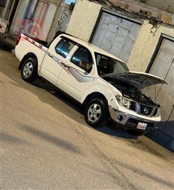 نيسان نافارا